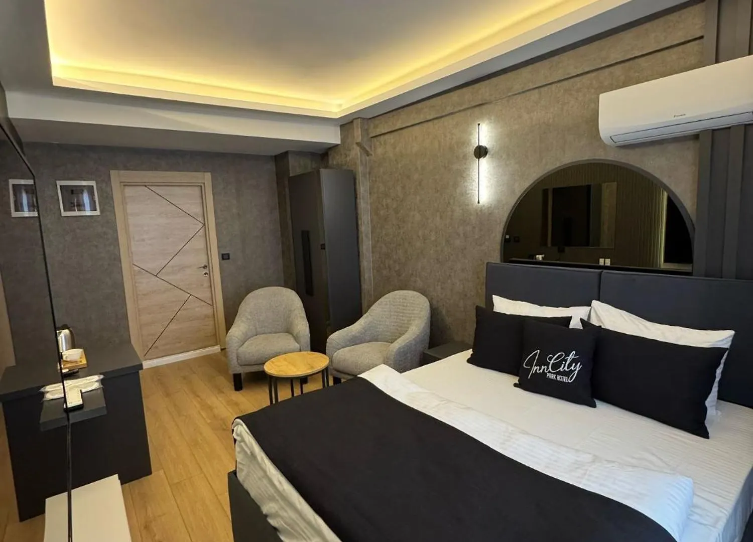 Inn City Park Hotel Bornova